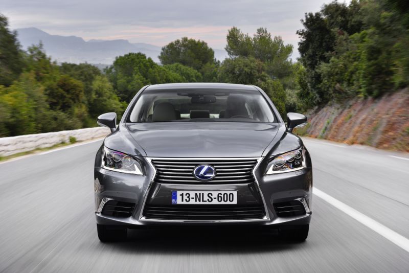 Lexus ls iv 460